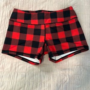 Born primitive spandex shorts